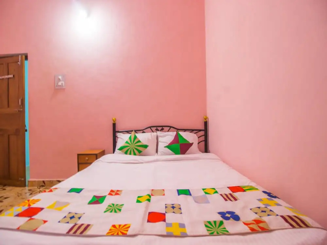 Villa Sanrit By OYO Rooms