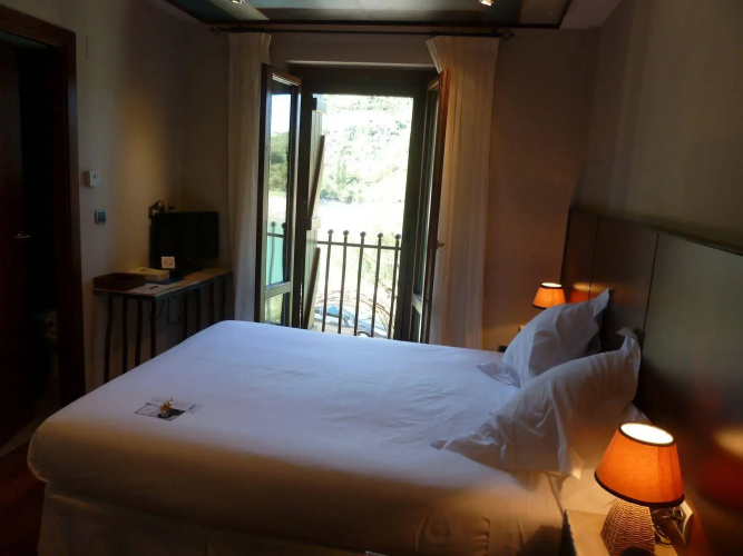 Hotel La Casueña