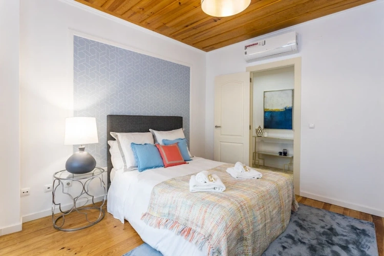 3 Bedrooms Apartment with balcony