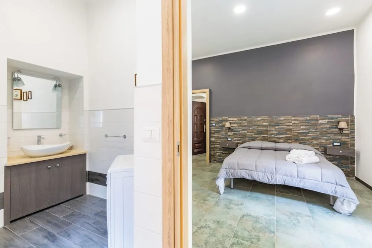 1 Bedroom Double Apartment