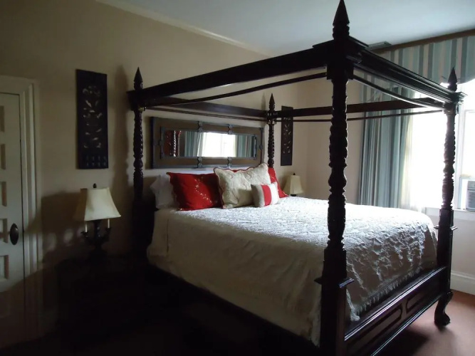 Edenfield House