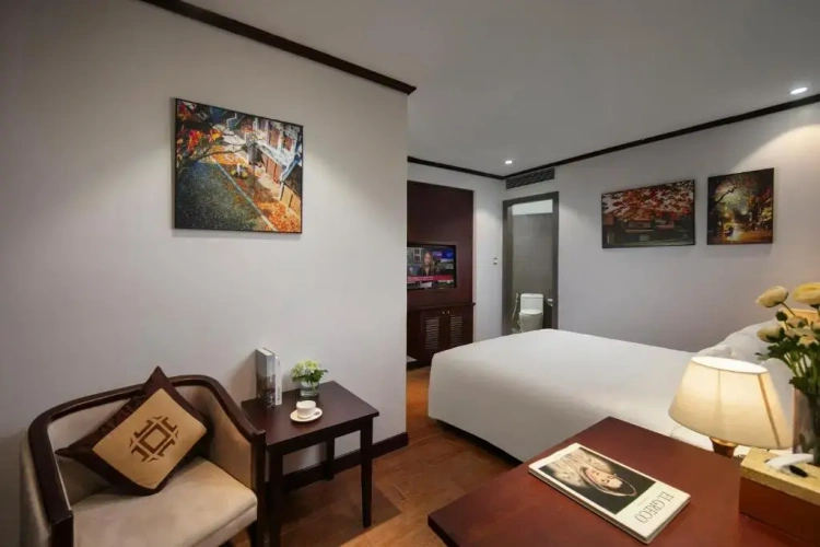 Superior room