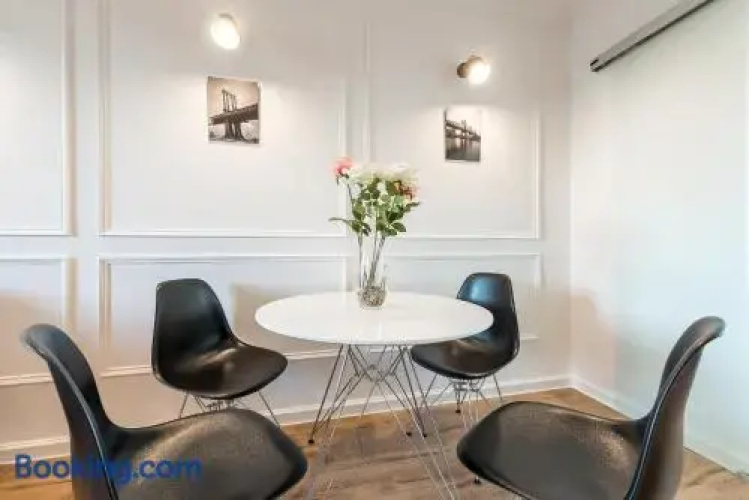 Plater10 Residence