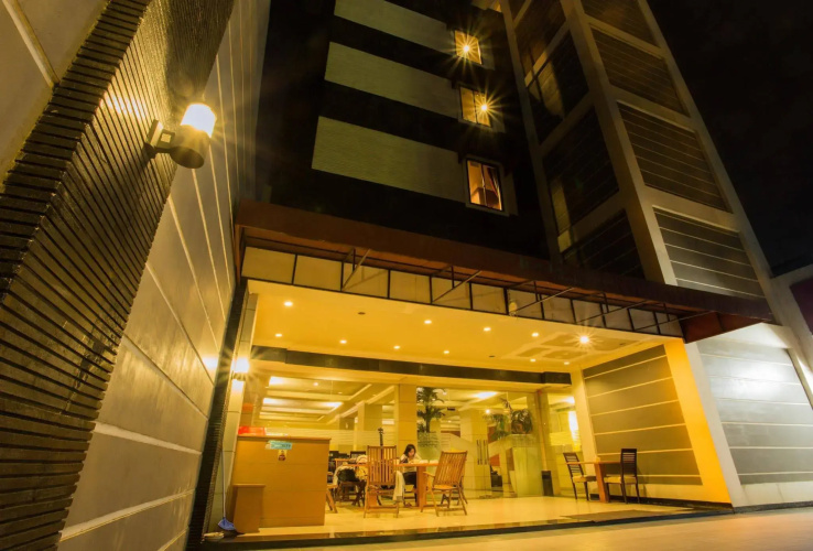 New Raja Residence
