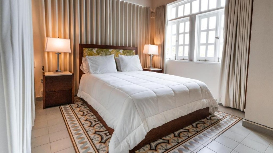 Deluxe Double Suite