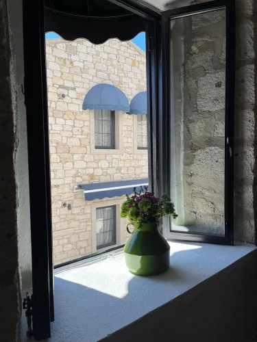 Standard Double room with city view