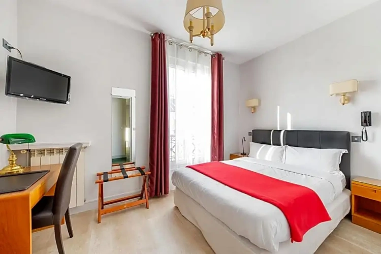 Standard Double Club room