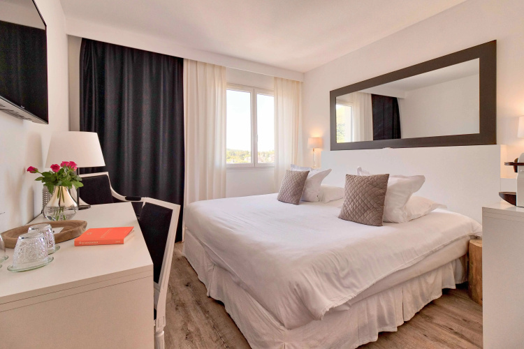 Belfry Spa by Ligne St Barth