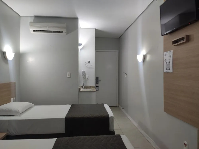 Igaras hotel