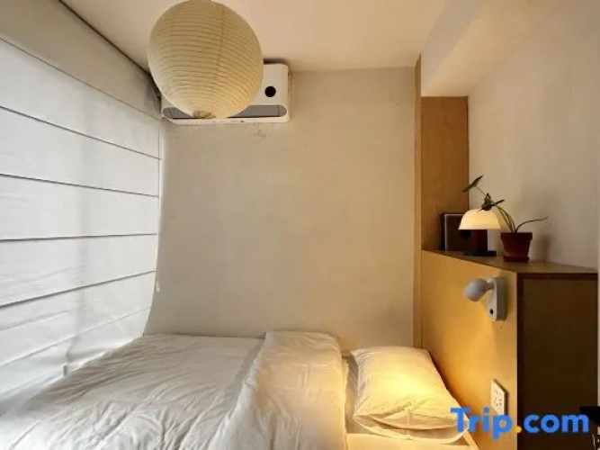 Bed in Dorm (female dorm) with canal view