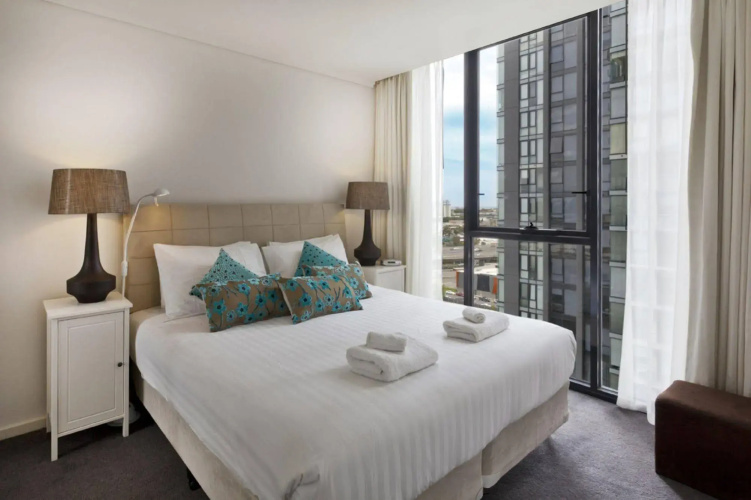 Bayviews - StayCentral