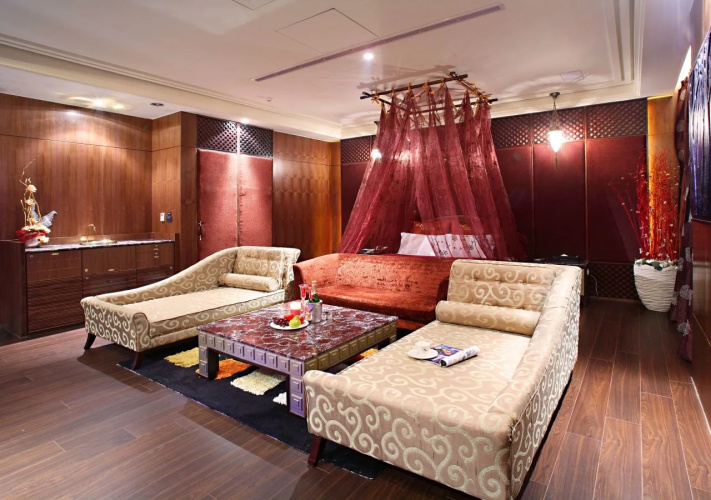 Young Motel