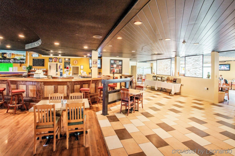 Quality Inn & Conference Centre photo 29