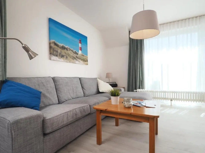 Apartment with balcony