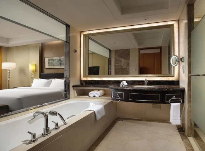 1 Bedroom Executive Suite