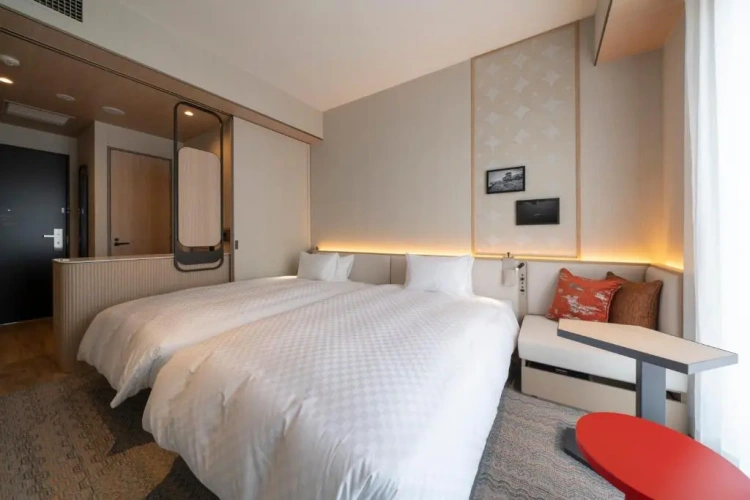 Standard Twin room