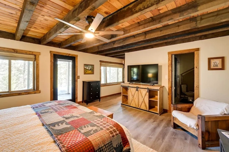 3 Bedrooms Cottage
