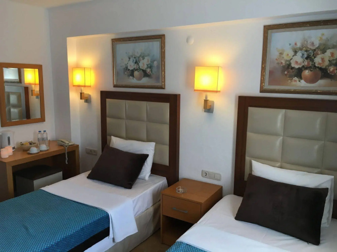 Yildiz Hotel