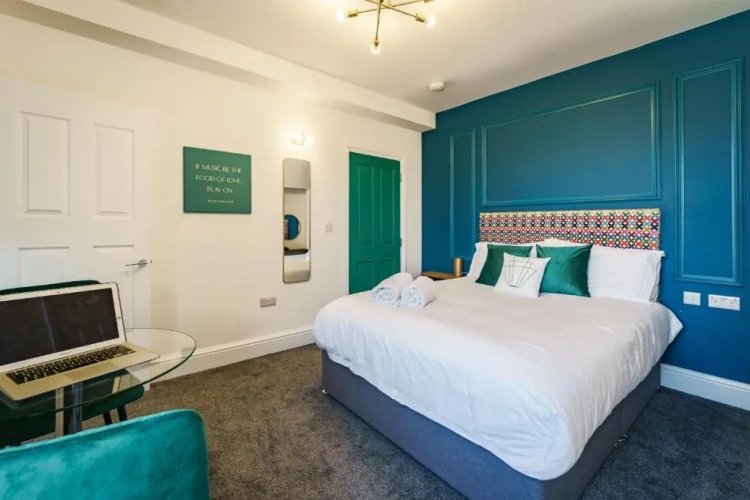 Deluxe Triple room