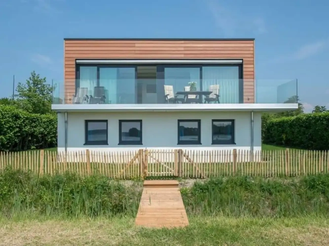 Cottage with balcony
