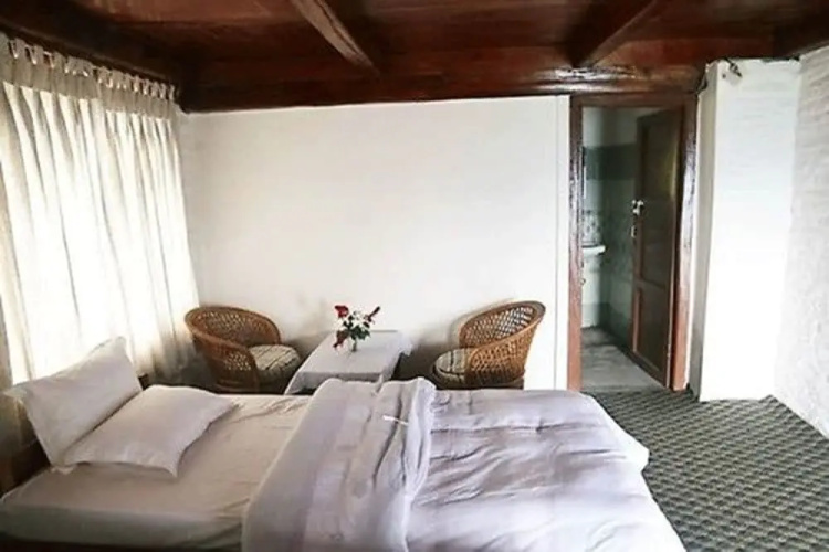 Dhampus Village Eco Lodge