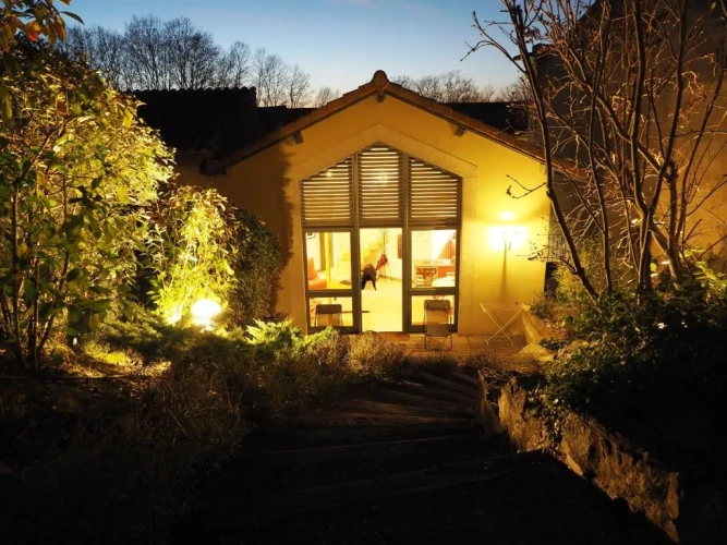 2 Bedrooms Cottage