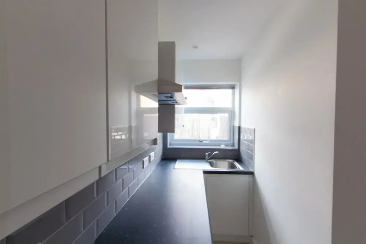 Bridge Road - Room 3a