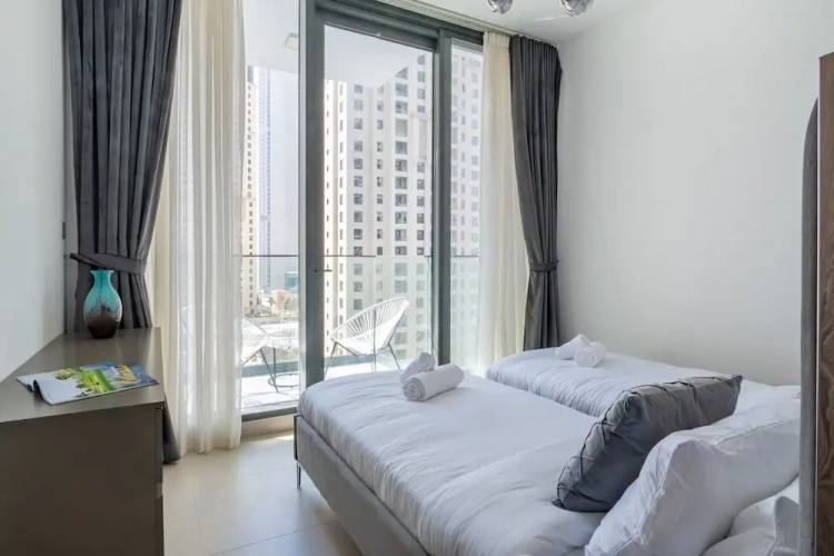2 Bedrooms Business Apartment