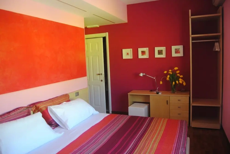 Standard Triple room with balcony