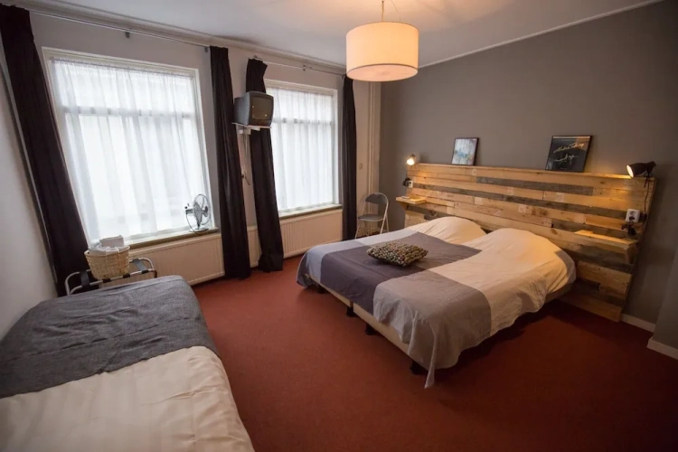 Economy Twin room