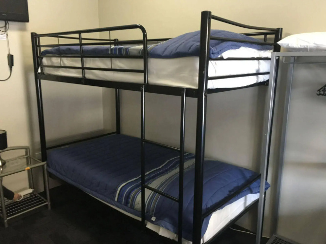 Big Backpackers Hostel