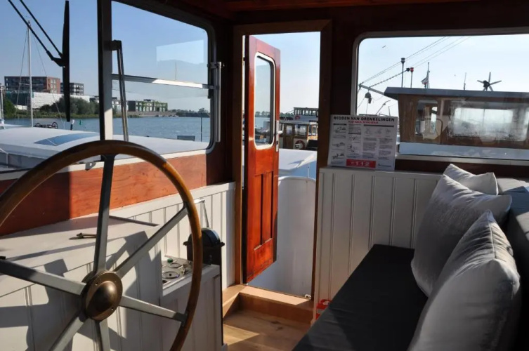 Private Lodge on Houseboat Amsterdam