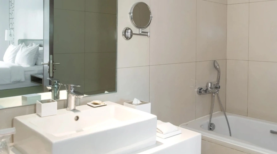 1 Bedroom Suite
