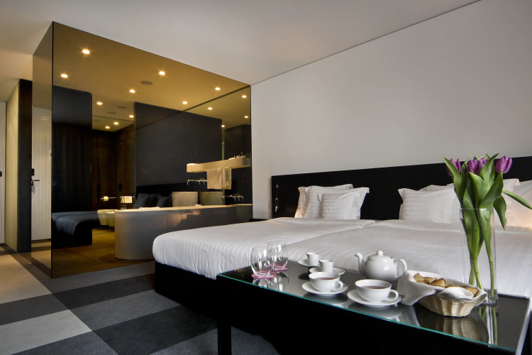 Graffit Gallery Hotel