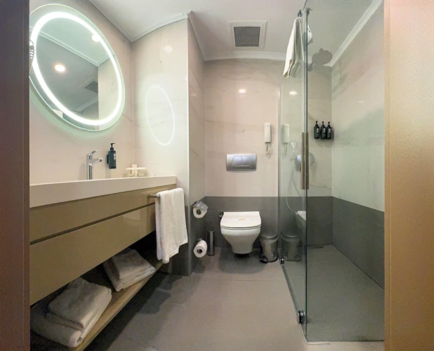 Deluxe Double room with balcony and with sea view