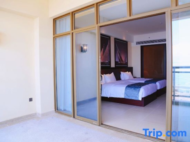 Deluxe Double room with courtyard view
