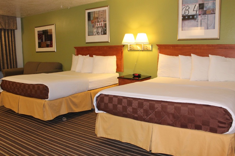 Standard Quadruple room