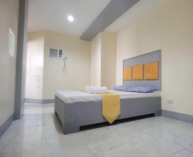 Rivoli Hotel
