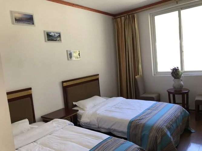 Ice 520 Hotel