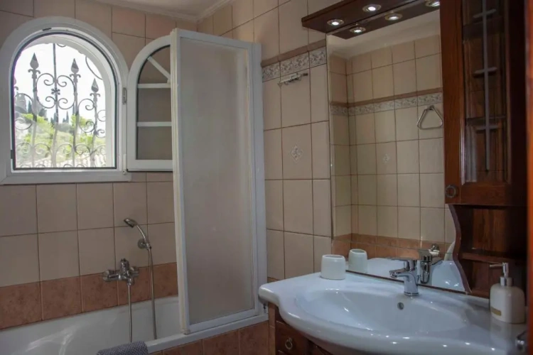 2 Bedrooms Double Villa
