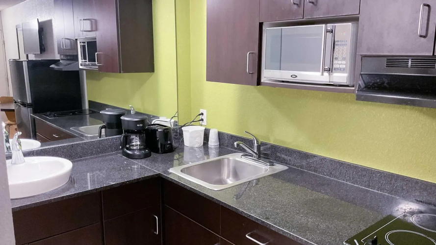 Studio 6 Extended Stay - Columbus, GA -Downtown