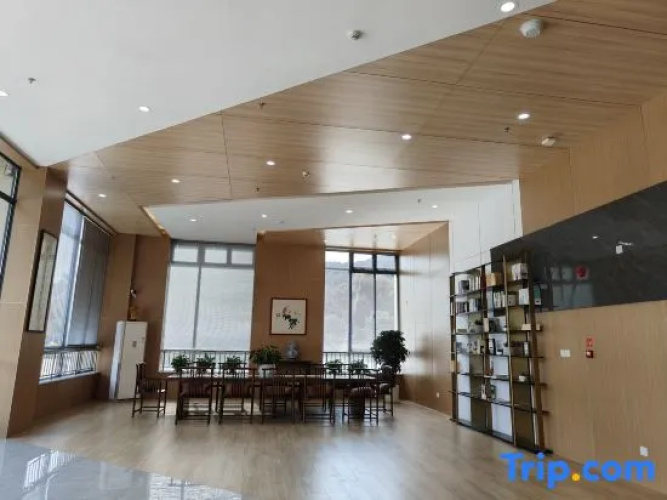 Fuyu Hotel