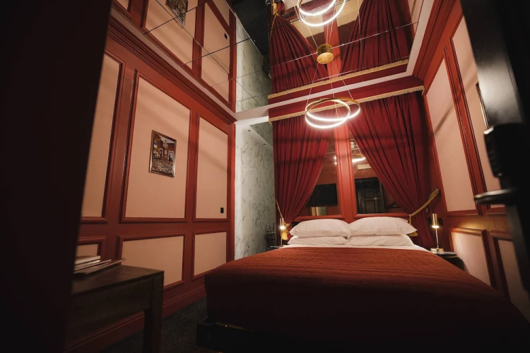 Impossible Motel