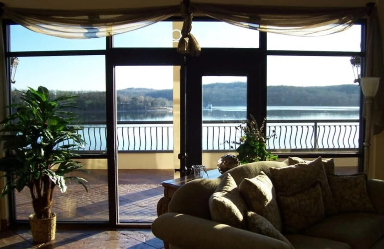 Superior 3 Bedroom Villa Waterfront