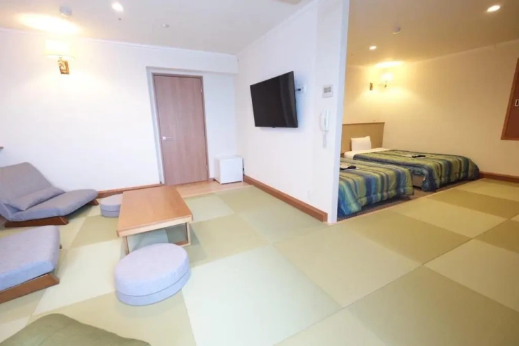 Double Suite