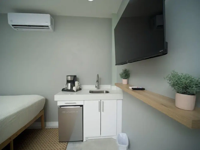 Premium Quadruple room with balcony and with ocean view