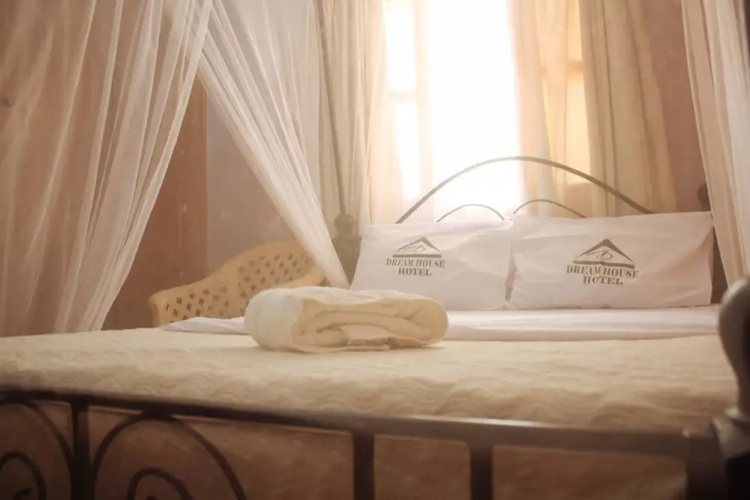 Dream House Hotel Ltd