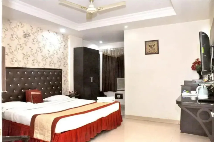 Hotel Royal Inn