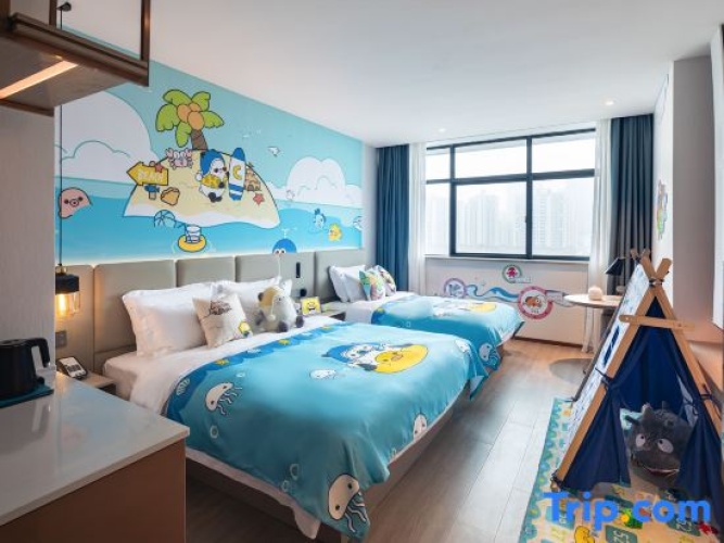 Standard Family room