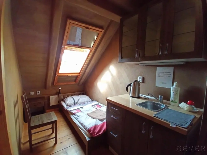 Standard Single room